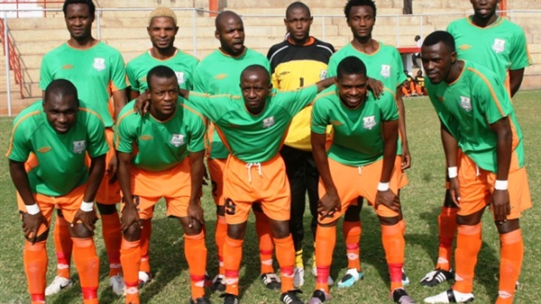 نهاية الشوط الأول.. زيسكو يتقدم بثنائية نظيفة امام اسيك