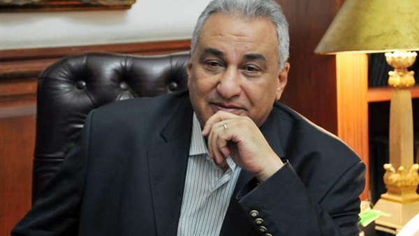 أنصار عاشور يذيعون الاغانى الوطنية أنصار عاشور يذيعون الاغانى الوطنية