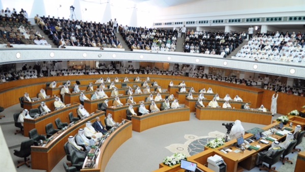 أمير الكويت يفتتح الدورة البرلمانية لمجلس الأمة