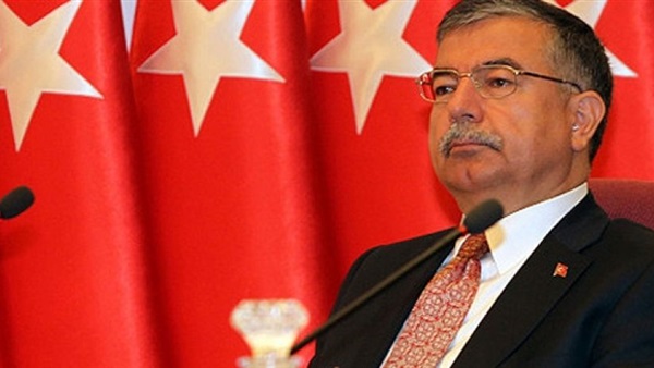 وزير الدفاع التركي:«تم القضاء على الانقلاب لكن لا يزال الخطر قائمًا» وزير الدفاع التركي:«تم القضاء على الانقلاب لكن لا يزال الخطر قائمًا»