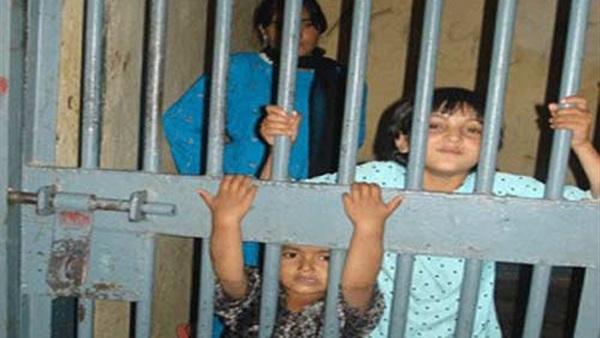 ضبط 65 طفل أحداث معرضين للخطر 