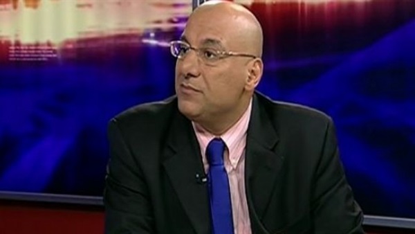 "مجدى خليل" يدعو أقباط المهجر للتظاهر أمام البيت الأبيض بعد أحداث المنيا "مجدى خليل" يدعو أقباط المهجر للتظاهر أمام البيت الأبيض بعد أحداث المنيا