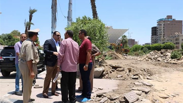 محافظ الفيوم يتفقد بدء أعمال تطوير ميدان السواقى محافظ الفيوم يتفقد بدء أعمال تطوير ميدان السواقى