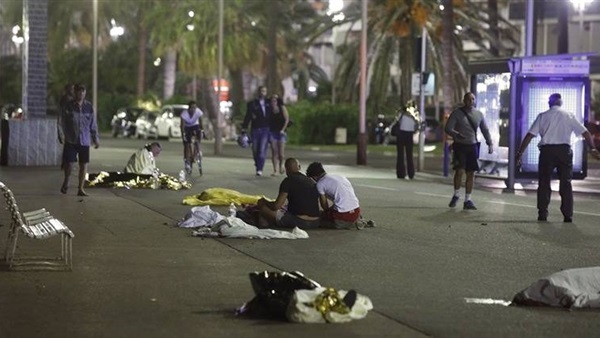 قنصل عام مصر بمارسيليا يؤكد عدم وجود مصريين ضمن ضحايا هجوم نيس 