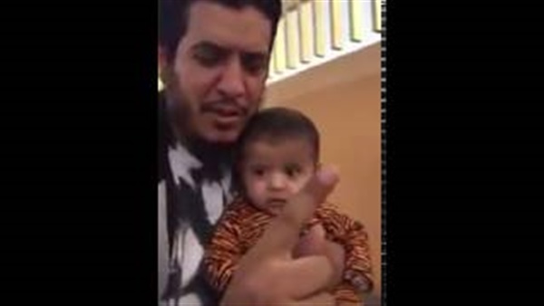 بالفيديو.. لحظة اعلان سعودى تغير اسم ابنه الى «اردوغان» بالفيديو.. لحظة اعلان سعودى تغير اسم ابنه الى «اردوغان»
