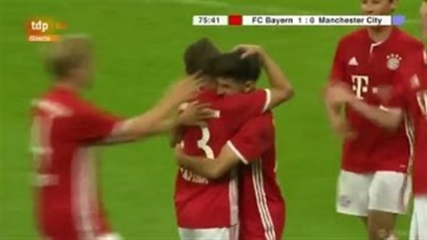 بالفيديو.. «جوارديولا» يفشل في أول اختبار له مع السيتي بالفيديو.. «جوارديولا» يفشل في أول اختبار له مع السيتي