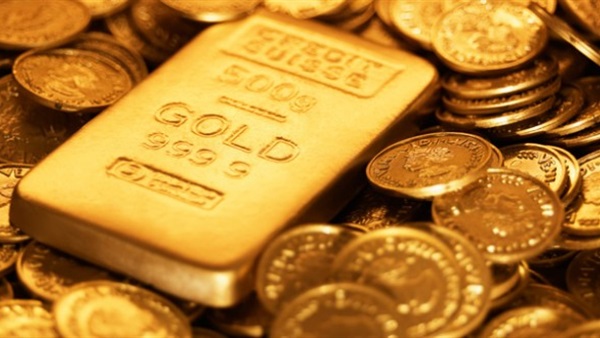 الذهب يتراجع مع ارتفاع الأسهم الأوروبية والدولار
