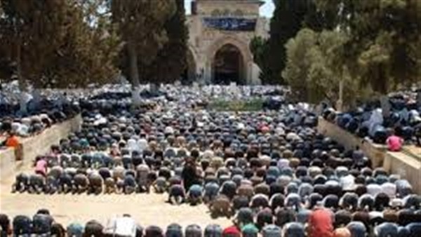 250 فلسطينيا يغادرون غزة للصلاة في الأقصى 250 فلسطينيا يغادرون غزة للصلاة في الأقصى