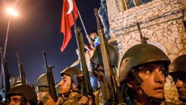 ارتفاع قادة الجيش التركي المعتقلين إلى 133 شخصية ارتفاع قادة الجيش التركي المعتقلين إلى 133 شخصية