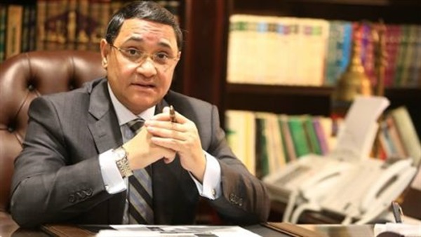 عبد الرحيم على يعد مشروع قانون يشدد العقوبات على من يضرون بالوحدة الوطنية عبد الرحيم على يعد مشروع قانون يشدد العقوبات على من يضرون بالوحدة الوطنية