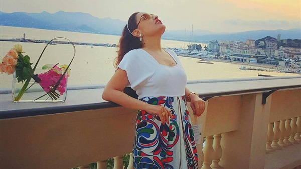 بالصورة.. شريهان تسحر جمهورها بلوك جديد بالصورة.. شريهان تسحر جمهورها بلوك جديد