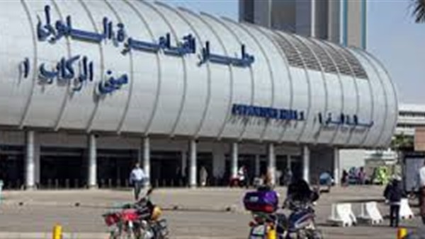 انتظام حركة الملاحة الجوية بمطار القاهرة انتظام حركة الملاحة الجوية بمطار القاهرة