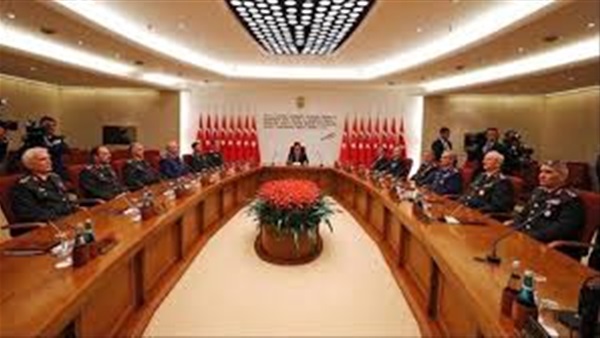 استقالة جنرالين من أعضاء مجلس الشورى العسكري قبل بدء الاجتماع