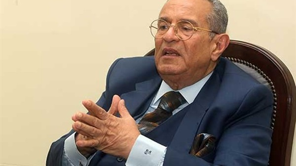 بالفيديو.. رئيس اللجنة التشريعية يبرز تضحيات النواب من أجل مصر