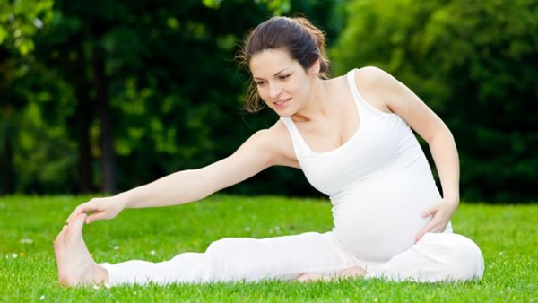 اليوغا أثناء الحمل ساحرة «للحامل والجنين»