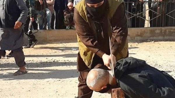 المرصد السوري: داعش أعدم 24 مدنيا في قرية قرب منبج بشمال غربي سوريا
