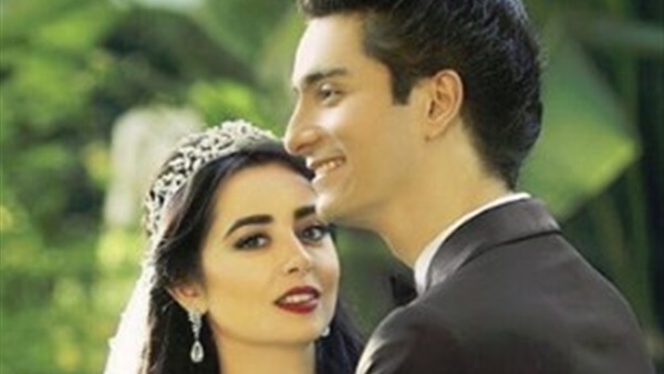 أول تعليق لـ«هبة مجدى» بعد زواجها من محمد محسن