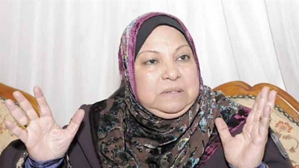 بالفيديو.. سعاد صالح: خلوة الفتاة مع خطيبها حرام شرعًا بالفيديو.. سعاد صالح: خلوة الفتاة مع خطيبها حرام شرعًا
