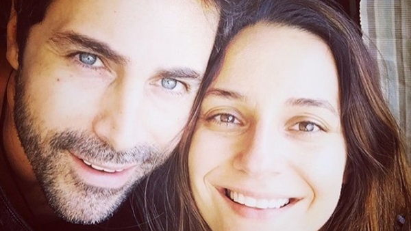 بالصورة.. سيديف افجى تحتفل بعيد زواجها الحادى عشر