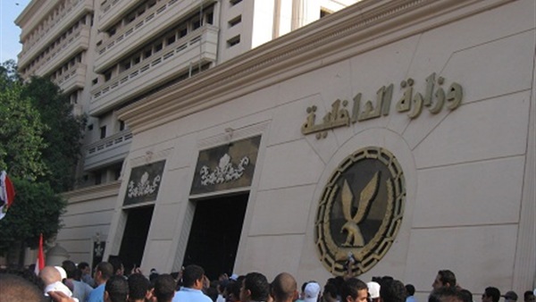 قطاع الخدمات الطبية بوزارة الداخلية يوقع الكشف الطبي على 34 مواطنًا قطاع الخدمات الطبية بوزارة الداخلية يوقع الكشف الطبي على 34 مواطنًا