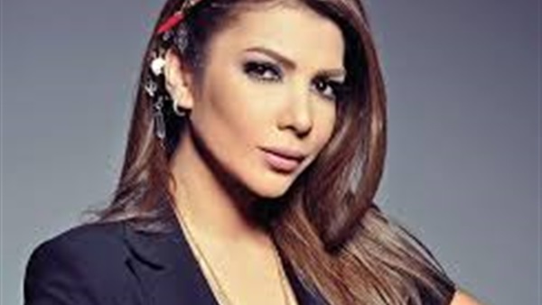 أصالة تهنئ ابنتها بعيد ميلادها