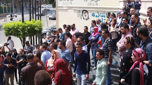 قرار هام من رئيس الزمالك بشأن الصحفيين قرار هام من رئيس الزمالك بشأن الصحفيين