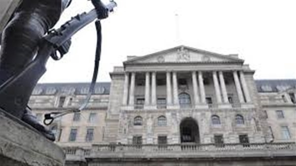 بنك انجلترا يخفض أسعار الفائدة لأول مرة منذ سبع سنوات بنك انجلترا يخفض أسعار الفائدة لأول مرة منذ سبع سنوات
