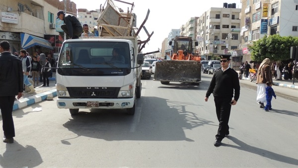 تحرير 1315 محضر إشغال طريق عام فى سوهاج 