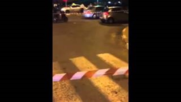 بالفيديو.. إصابة خطيرة لفلسطيني في نتانيا بدعوى قيامه بطعنه إسرائيلي