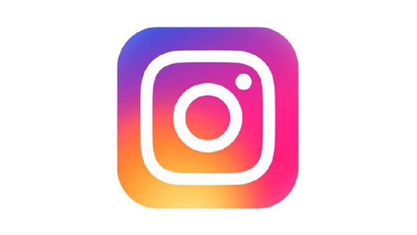  إنستجرام تطلق ميزة "Instagram Stories" لمنافسة سناب شات