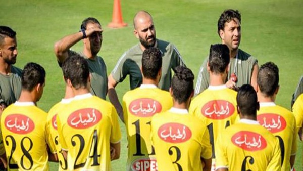 لاعبو الإسماعيلي يستعدون لإستقبال «ميدو» لاعبو الإسماعيلي يستعدون لإستقبال «ميدو»