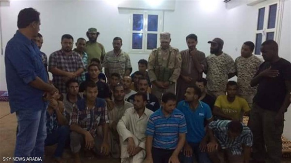 عاجل.. ننشر أول صور لـ«المصريين» المحررين في ليبيا عاجل.. ننشر أول صور لـ«المصريين» المحررين في ليبيا