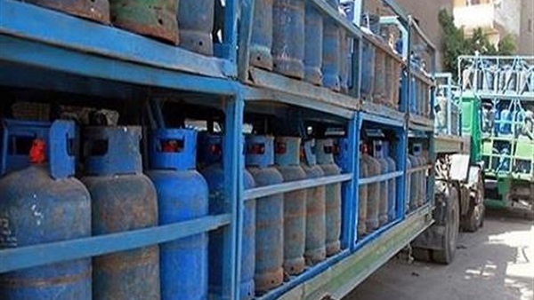 ضخ 21 ألف طن مواد بترولية وطرح 12 ألف اسطوانة غاز بالغربية