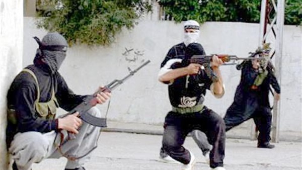 مسلحون يخطفون مواطنين من مطعم بمنتجع مكسيكي مسلحون يخطفون مواطنين من مطعم بمنتجع مكسيكي
