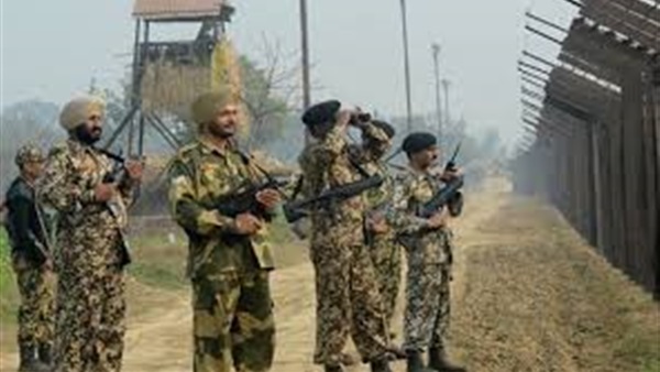 كشمير: مقتل جنديين وشرطي هنود في كمين
