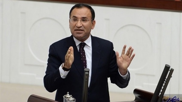 وزير العدل التركي: سيتم الإفراج المشروط عن 38 ألف شخص من المشتبه فيهم بمحاولة الانقلاب وزير العدل التركي: سيتم الإفراج المشروط عن 38 ألف شخص من المشتبه فيهم بمحاولة الانقلاب