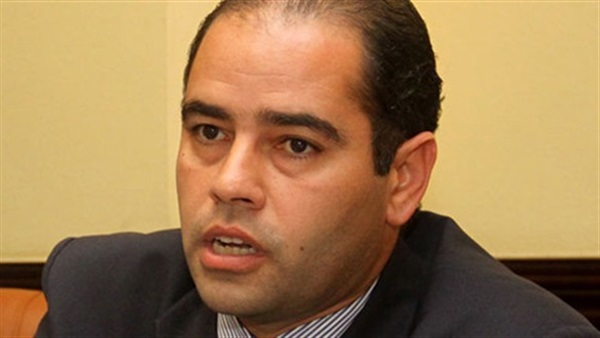 لهيطة ينفي رفض لاعبي الأهلي «صلح» المنتخب لهيطة ينفي رفض لاعبي الأهلي «صلح» المنتخب