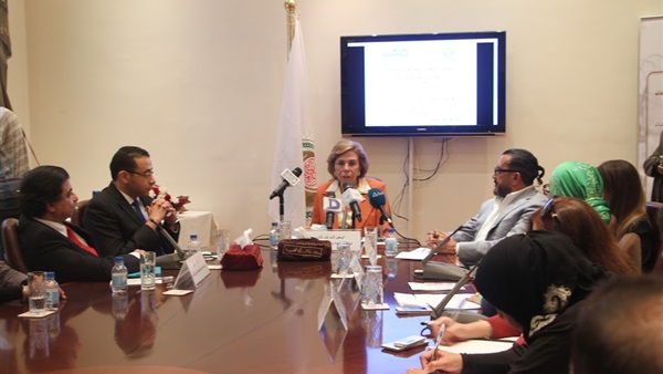 إطلاق حملة لمساعدة اللاجئات والأطفال السوريين في مصر إطلاق حملة لمساعدة اللاجئات والأطفال السوريين في مصر