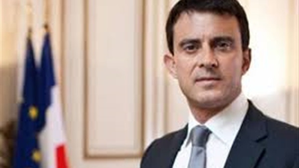 رئيس وزراء فرنسا يدعم الحظر المحلي للبوركيني ويدعو للهدوء رئيس وزراء فرنسا يدعم الحظر المحلي للبوركيني ويدعو للهدوء
