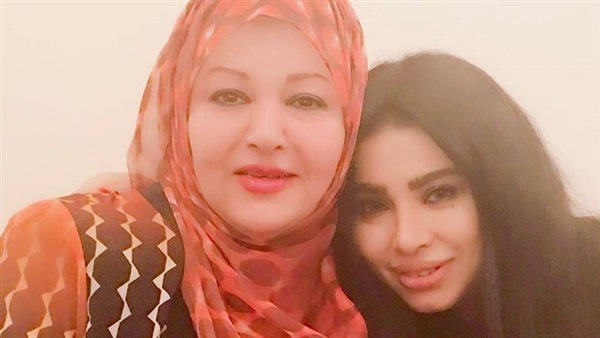 مروى تتغزل في عفاف شعيب مروى تتغزل في عفاف شعيب