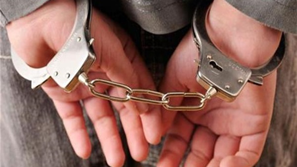 ضبط عاطل بحوزته 10 كيلو حشيش و80 ألف جنيها بحدائق القبة ضبط عاطل بحوزته 10 كيلو حشيش و80 ألف جنيها بحدائق القبة