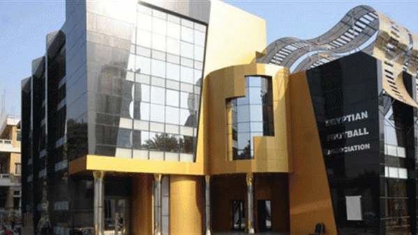 اتحاد الكرة يخطر أندية الممتاز «ب» بعودة تسجيل اللاعبين الأجانب اتحاد الكرة يخطر أندية الممتاز «ب» بعودة تسجيل اللاعبين الأجانب