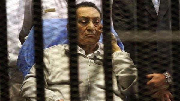 مصادر أمنية : تعذر نقل مبارك إلي محكمة النقض