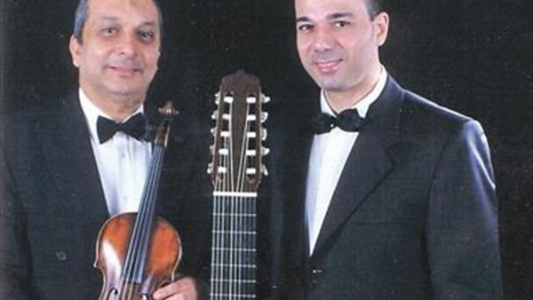 عازف الجيتار العالمي عماد حمدي وفرقته يشاركون في المهرجان الصيفي بالأوبرا اليوم