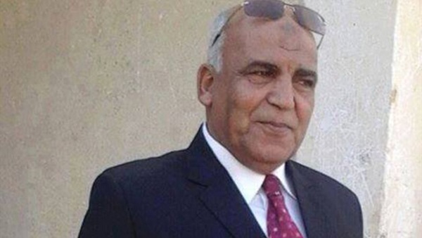 «أبو لطيعة» يطالب كهرباء الفيوم بزيادة منافذ تحصيل الفواتير «أبو لطيعة» يطالب كهرباء الفيوم بزيادة منافذ تحصيل الفواتير