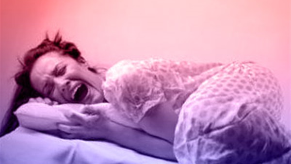بالفيديو.. فتاة لـ«مذيعة الحياة»: «الجن بيعاشرني كل ليلة» بالفيديو.. فتاة لـ«مذيعة الحياة»: «الجن بيعاشرني كل ليلة»