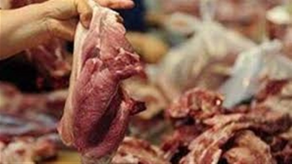ضبط 250 كيلو لحوم فاسدة داخل مطعم شهير ببورسعيد ضبط 250 كيلو لحوم فاسدة داخل مطعم شهير ببورسعيد