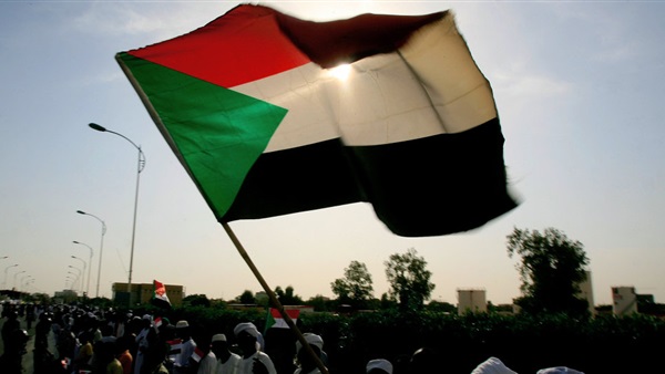 القائم بالأعمال الأمريكي يؤكد حرص بلاده على دعم السودان
