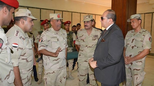 محافظ سوهاج يتفقد استعدادات «حلوة يا بلدي» بمشاركة القوات المسلحة 