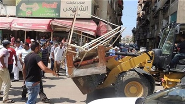 ضبط 130 مخالفة مرافق في أسوان